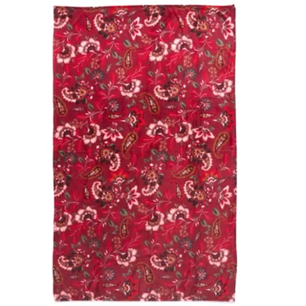 🌸 Vera Bradley NWT  50”x80 Throw Blanket